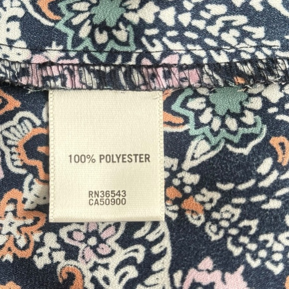 Van Heusen Blue and Red Relaxed Buttoned Blouse - Picture 7 of 11